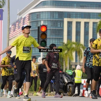 Runner Photo 6493172