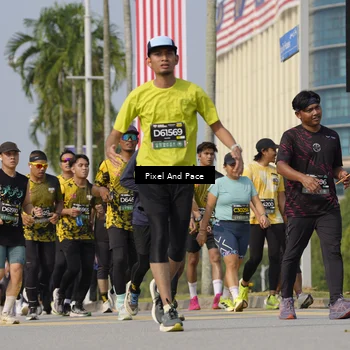 Runner Photo 6493174