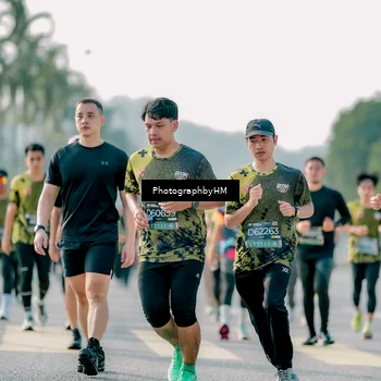 Runner Photo 6493212