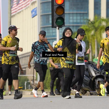 Runner Photo 6493242