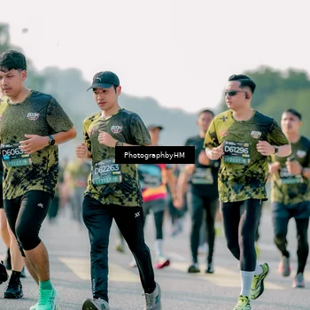 Runner Photo 6493248