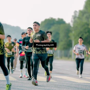 Runner Photo 6493249