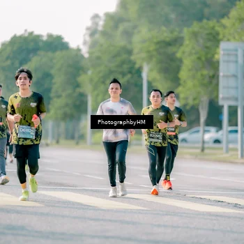 Runner Photo 6493267