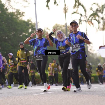 Runner Photo 6493271