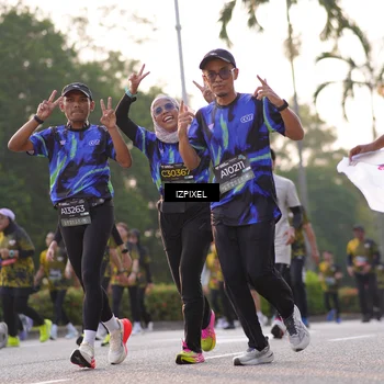 Runner Photo 6493274