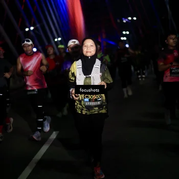 Runner Photo 6493290