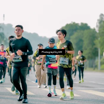 Runner Photo 6493310