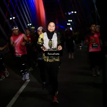 Runner Photo 6493324