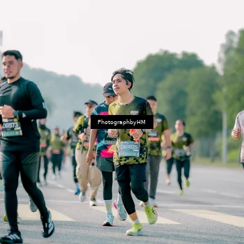 Runner Photo 6493331