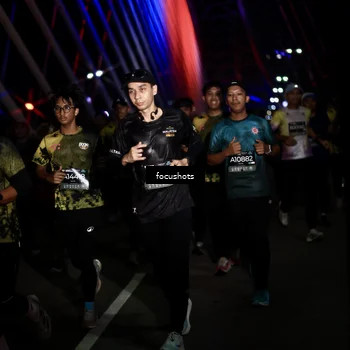 Runner Photo 6493345