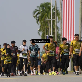 Runner Photo 6493346