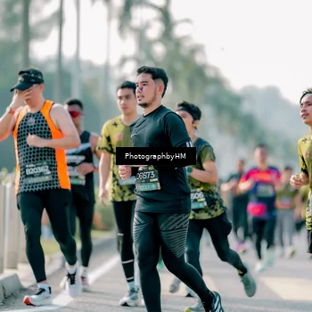 Runner Photo 6493362