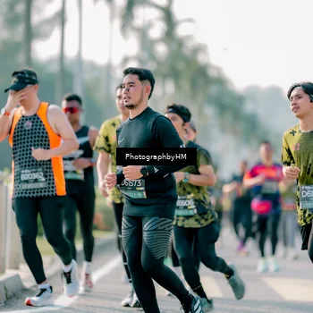 Runner Photo 6493368