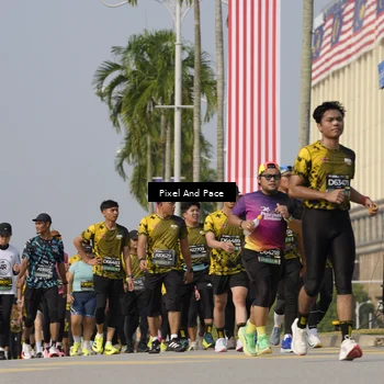 Runner Photo 6493386