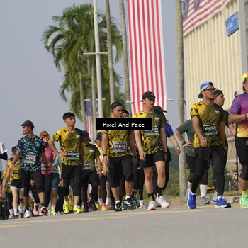 Runner Photo 6493392