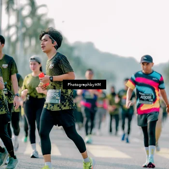 Runner Photo 6493395