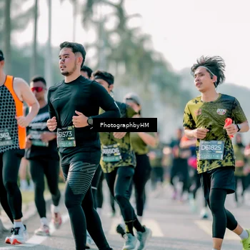 Runner Photo 6493402