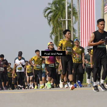 Runner Photo 6493407