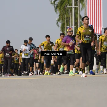 Runner Photo 6493431