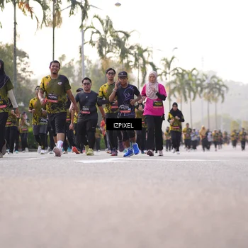 Runner Photo 6493437