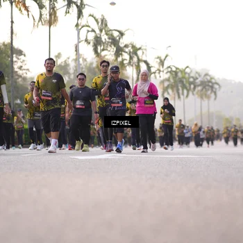 Runner Photo 6493441
