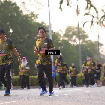 Runner Photo 6493442