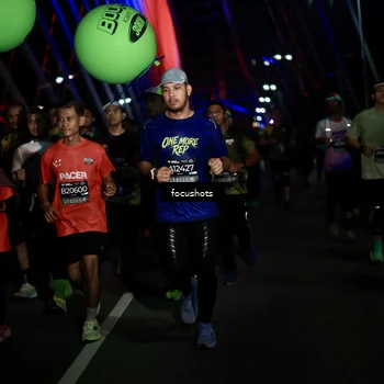 Runner Photo 6493443