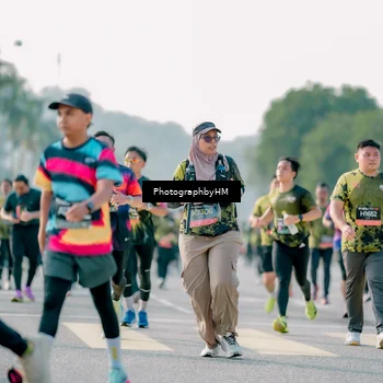 Runner Photo 6493451