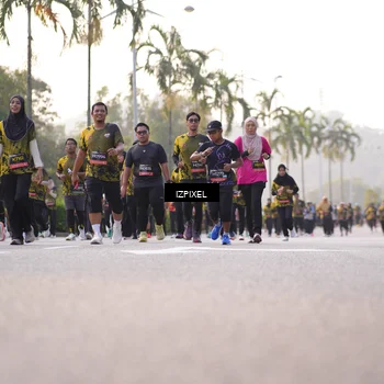 Runner Photo 6493455