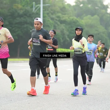 Runner Photo 6493456