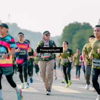 Runner Photo 6493462