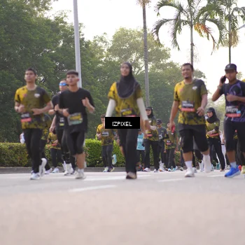 Runner Photo 6493476