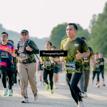 Runner Photo 6493479