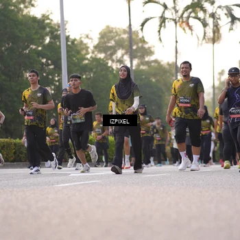 Runner Photo 6493502