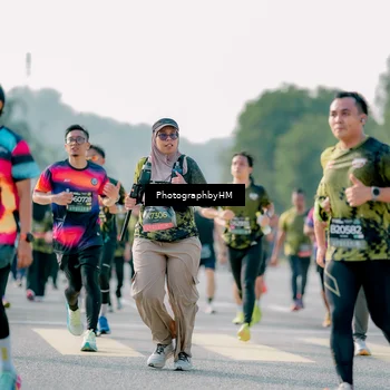 Runner Photo 6493505