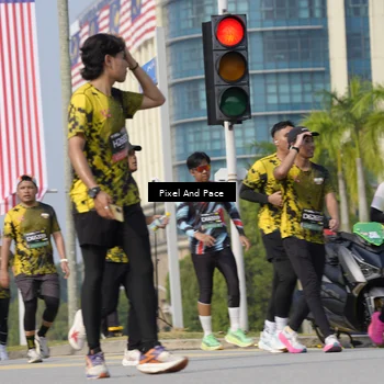 Runner Photo 6493527