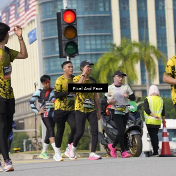 Runner Photo 6493528