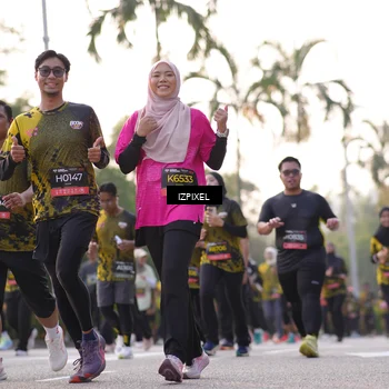 Runner Photo 6493538