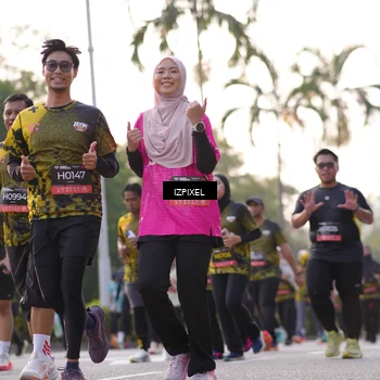 Runner Photo 6493550