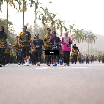 Runner Photo 6493562