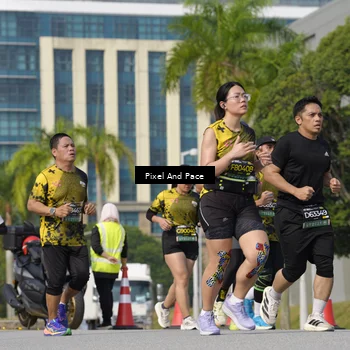 Runner Photo 6493568