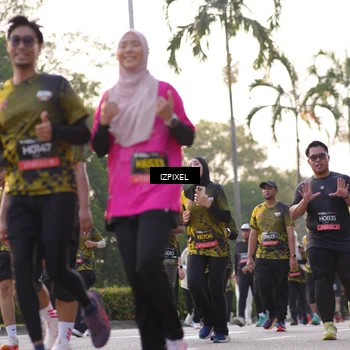 Runner Photo 6493569