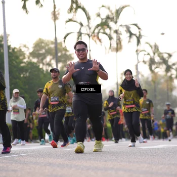 Runner Photo 6493590