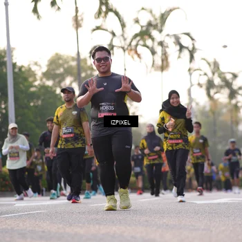 Runner Photo 6493593