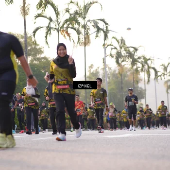 Runner Photo 6493621
