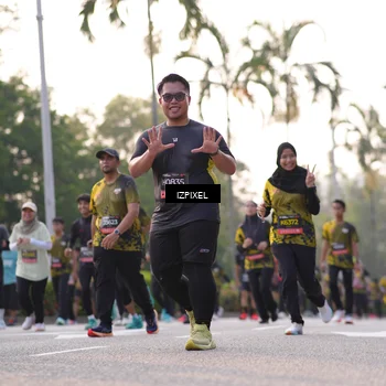 Runner Photo 6493626