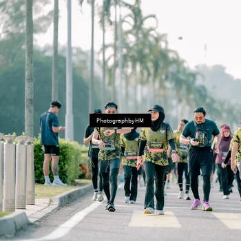 Runner Photo 6493627