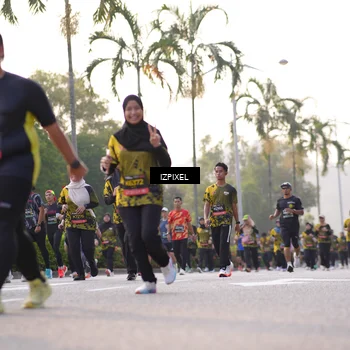 Runner Photo 6493629