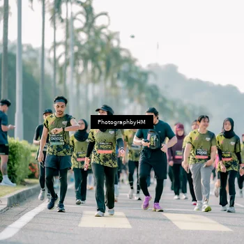 Runner Photo 6493641