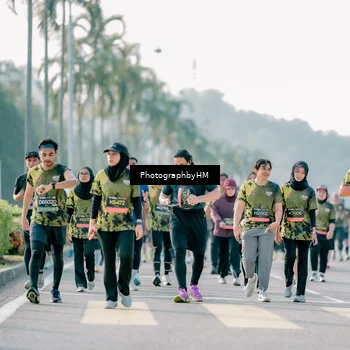 Runner Photo 6493653